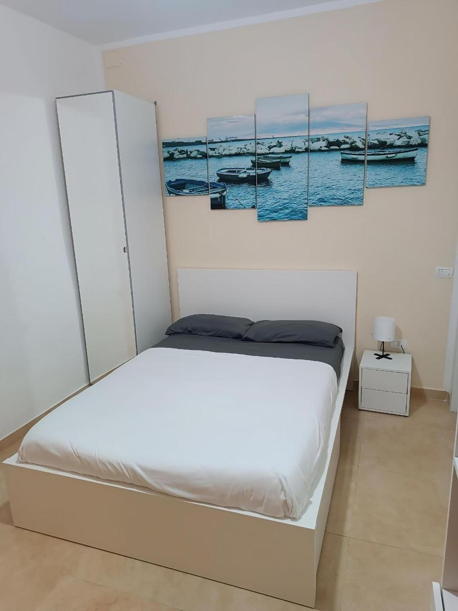 Ciervo'S Home -Appartamento Smart Nel Cuore Di Napoli Exterior foto